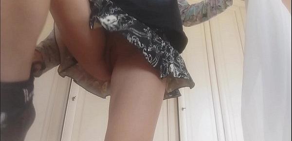  sensuality mixed with bad smell ... I masturbate under my skirt while farting
